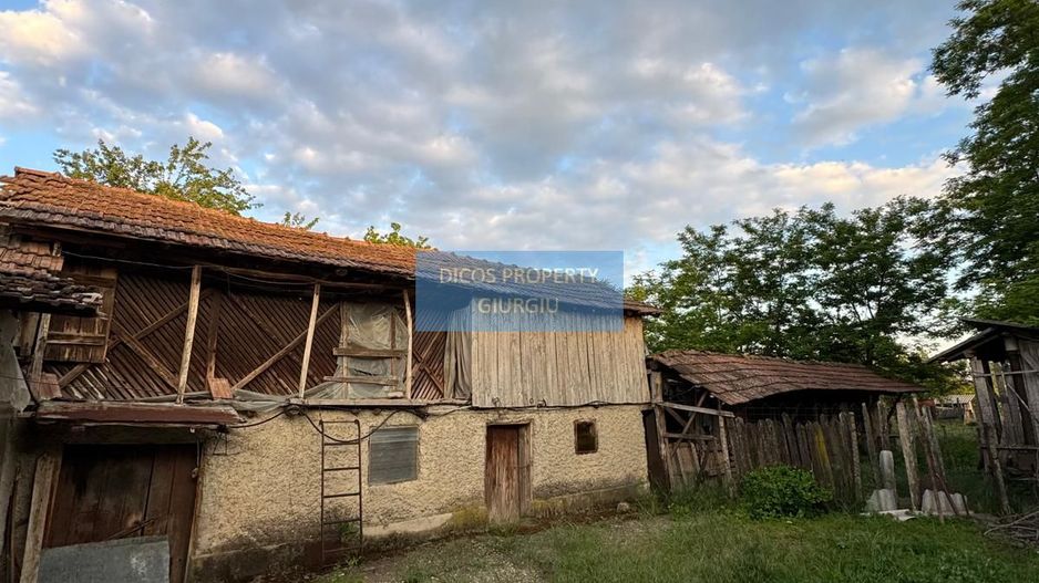 Casă + Spațiu Comercial – Oinacu, 2.658 mp teren - Poză 4