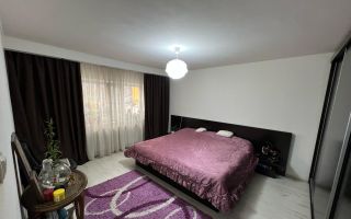 Apartament cu 4 camere in zona Parc Sebastian-Centrala Proprie - Poză 3