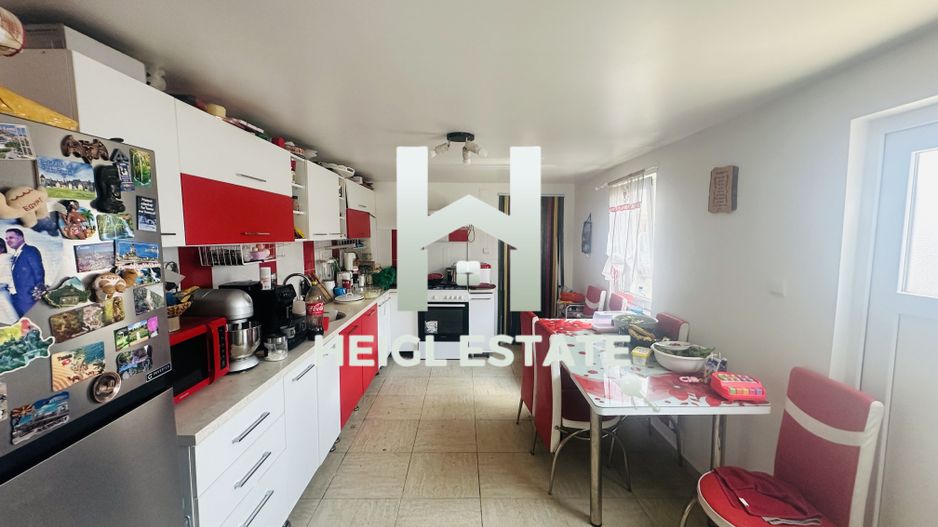Duplex cu 3 camere mobilat in Bucovat - Poză 11