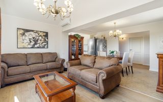 Casa cu suflet si gradina spectaculoasa - Poză 3