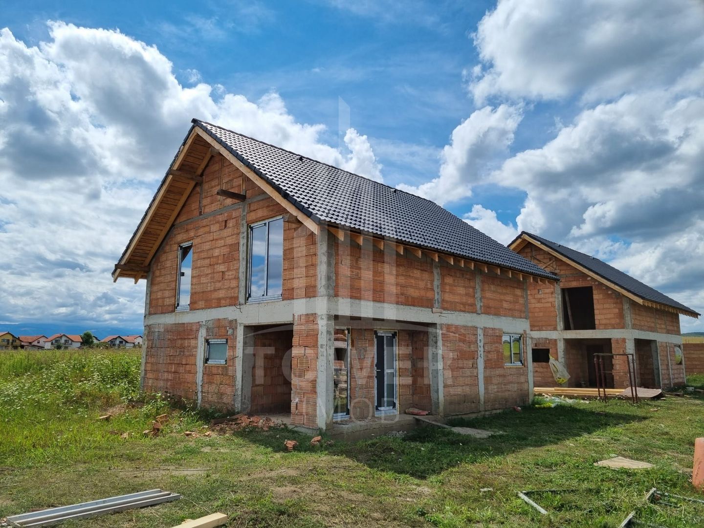 Casă INDEPENDENTĂ ENERGETIC individuală în CARTIER NOU - Poză 4