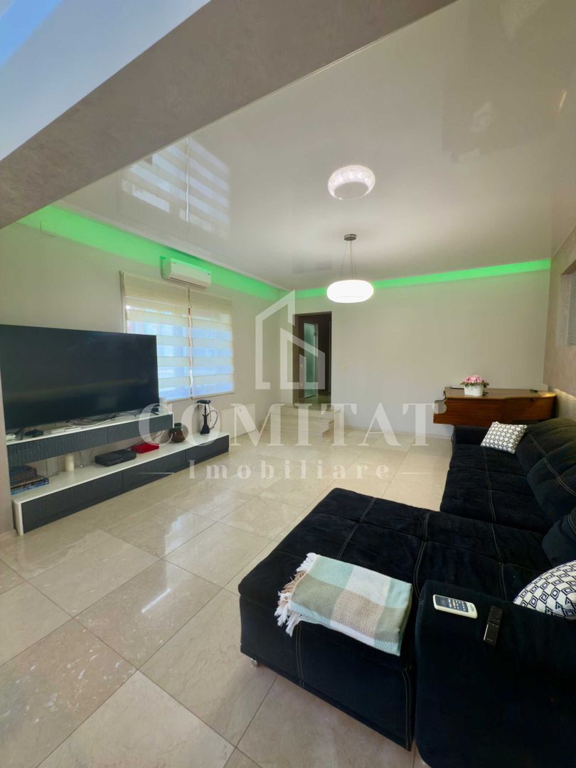 Apartament de lux cu 3 camere | Zona Andrei Muresanu - Poză 2