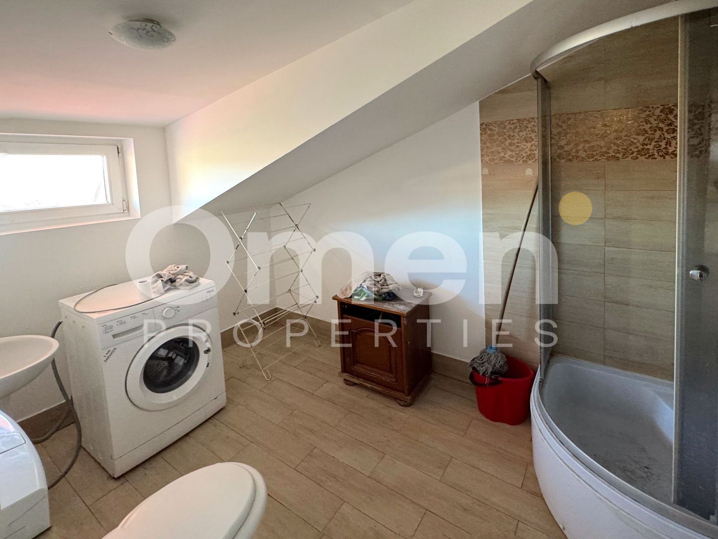 Apartament 3 camere de închiriat | zona Mărul de Aur | mansardă | - Poză 4