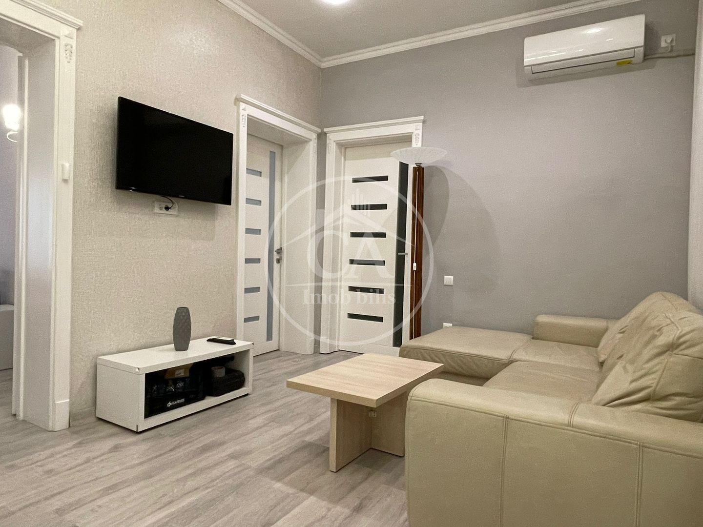 Apartament la casa, de inchiriat cu 3 camere Ultracentral, Oradea - Poză 8