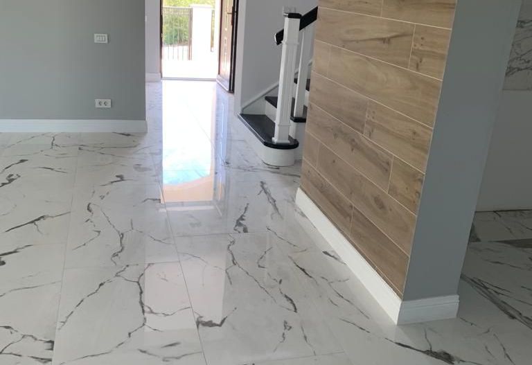 Duplex lipit prin garaj! Dumbravita - Poză 2