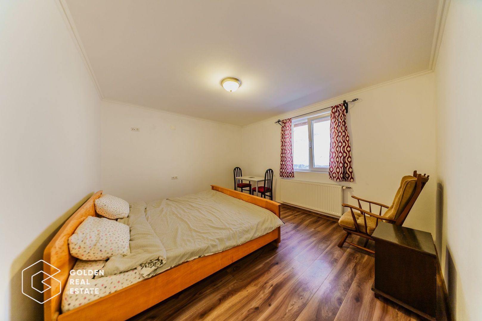 Proprietate pretabila pentru afacere, Cladova - Poză 10