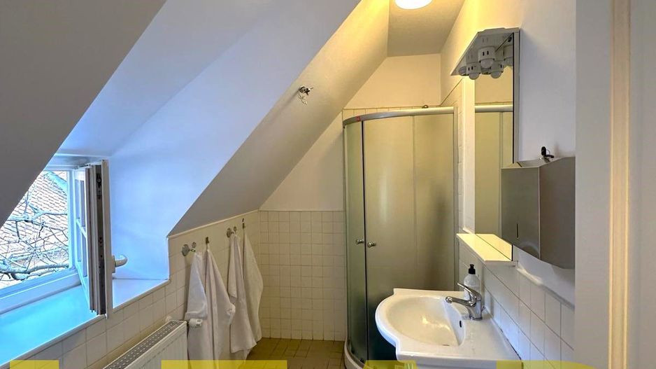 Spatiu modern pentru birouri, in Centrul Istoric al Brasovului - Poză 4