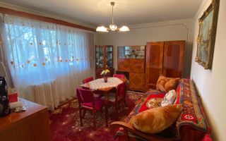 Apartament cu 3 camere, etaj intermediar, zona BIG! - Poză 2