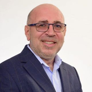Cosmin Chiribau - Cosmin Chiribau Imobiliare