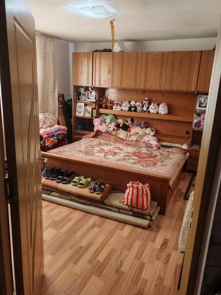 Casă în Sânnicoara cu teren generos de 800 mp - Poză 2