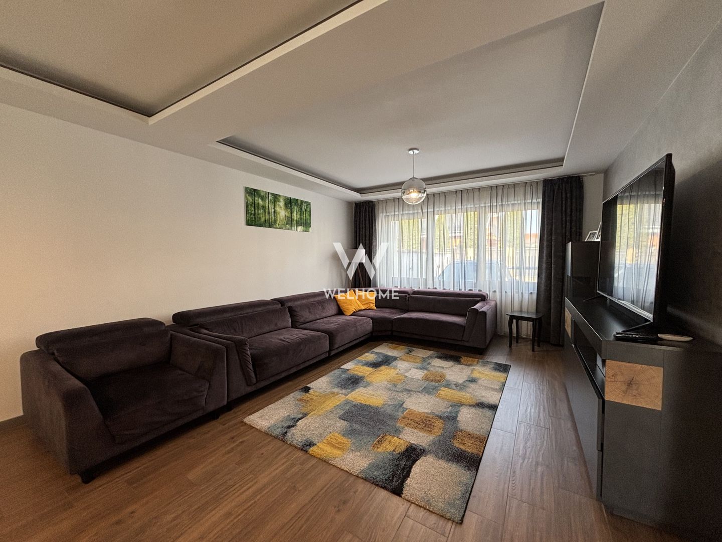 Casa generoasa LA CHEIE, curte 200 mp in Selimbar - Poză 4