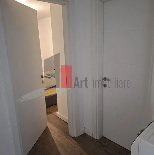 De vânzare – Apartament tip studio, 2 camere, cu loc de parcare subteran și boxă - Poză 4