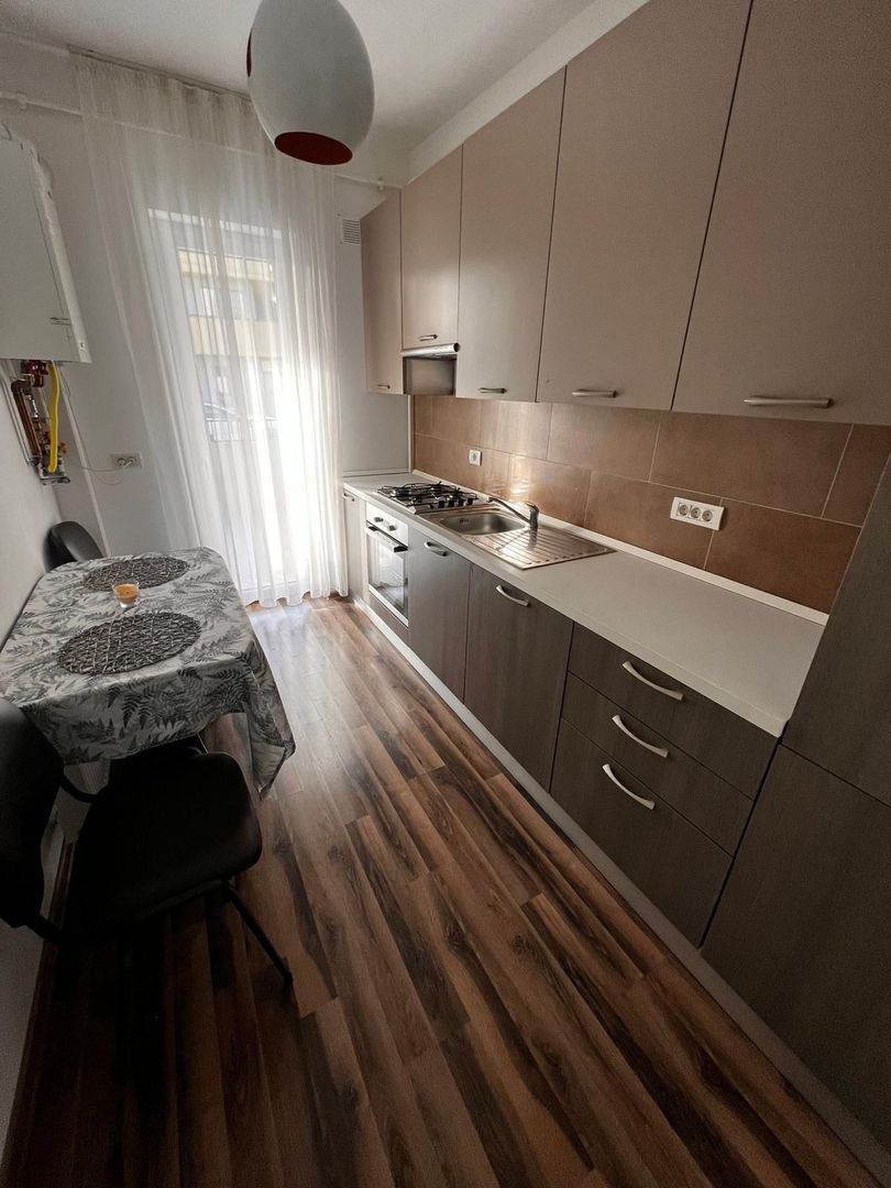 Giroc | 2 Camere | Decomandat | Loc de parcare - Poză 5