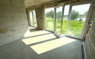 De vanzare apartament 3 camere, la vila, 130mp teren, Lac Chereteu - Poză 5