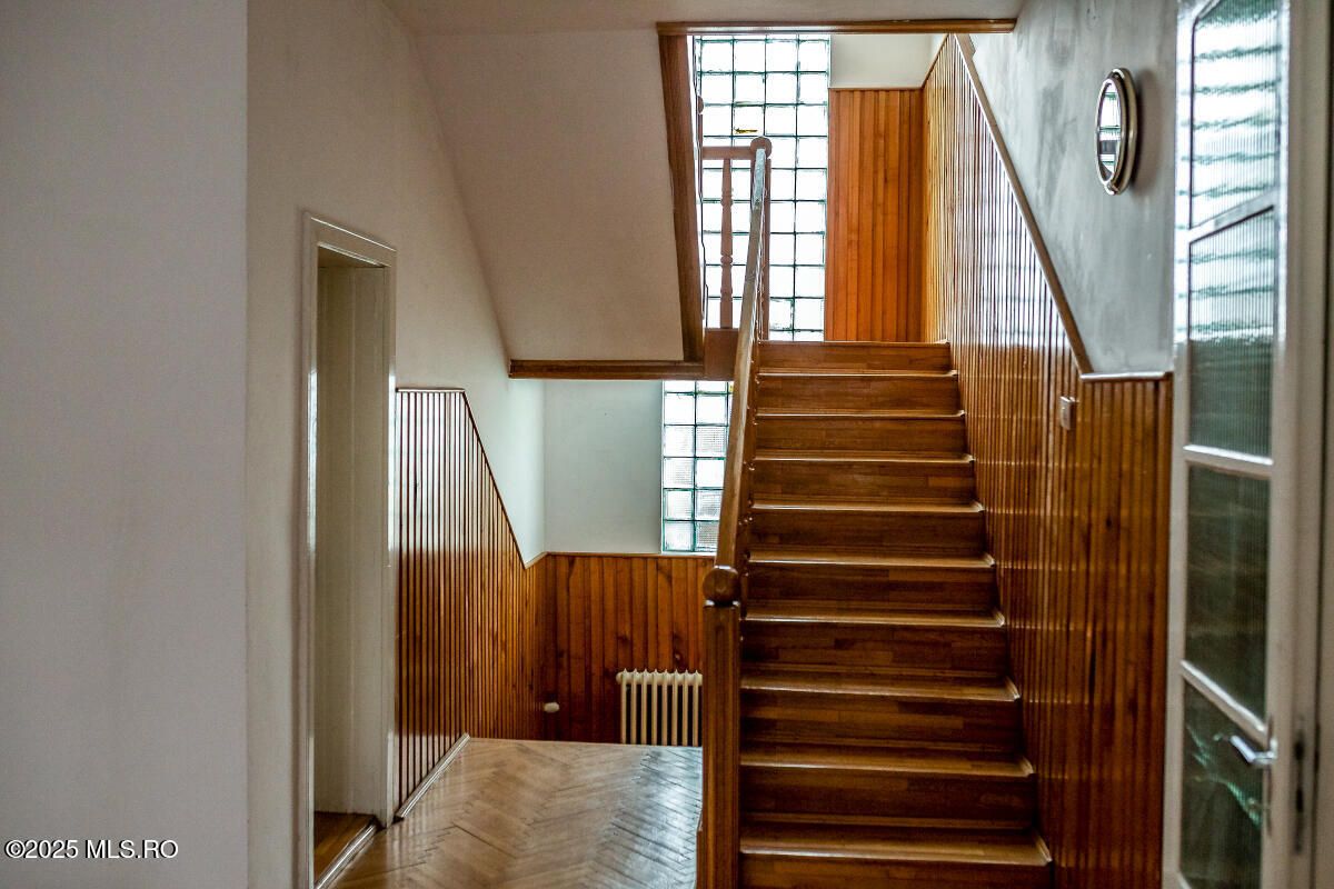 Freidorf - Vila Multifunctionala - D+P+1, 380 mp utili! - Poză 8