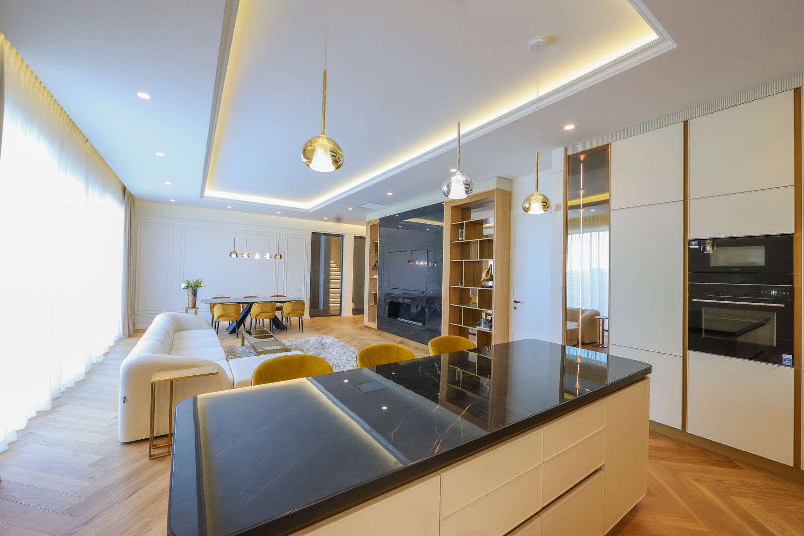 Vila in ansamblu exclusivist cu finisaje si dotări premium - Poză 3