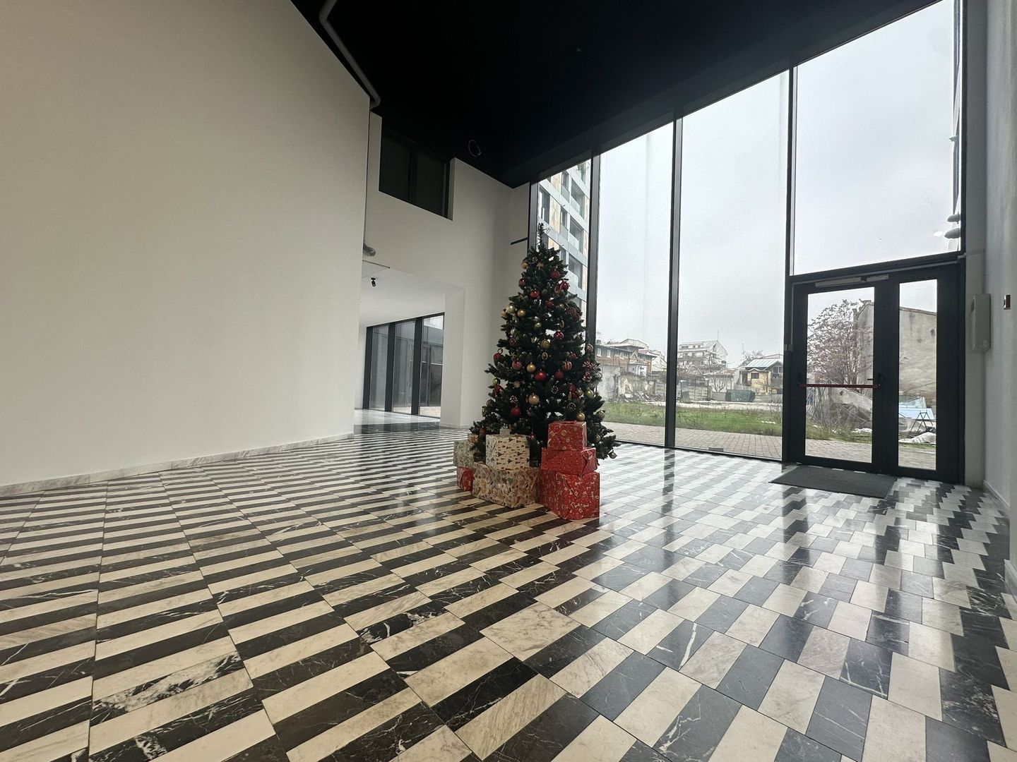 VICTORIEI - Basarab | Chirie 2 Camere | Parcare + Metrou - Poză 12