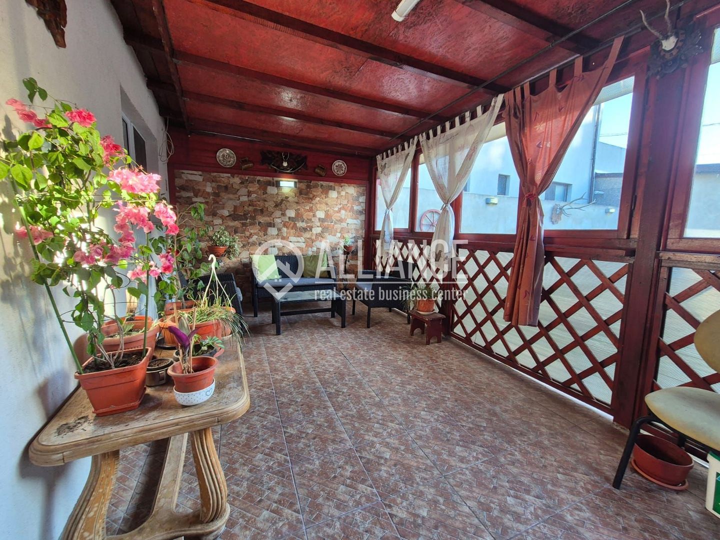 TECHIRGHIOL (COD 02) - Casa 5 camere teren 552 mp complet mobilata - Poză 40