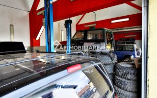 Boxă pentru service auto cu elevator - Poză 2