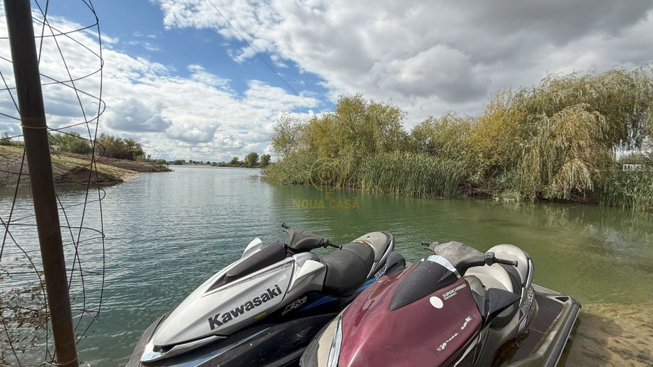 Vila de vanzare in APA-NORD  cu 2 Piscine/Zona de Relaxare/Acces lac - Poză 26