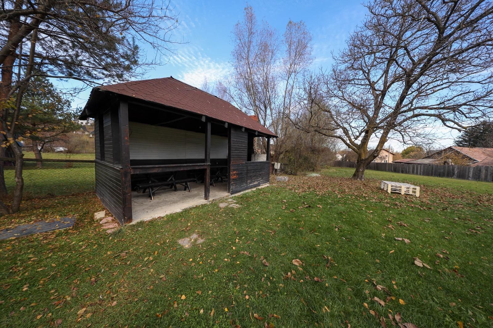 Vilă spațioasă de vânzare în Predeluț, Bran | 2000mp - Poză 46