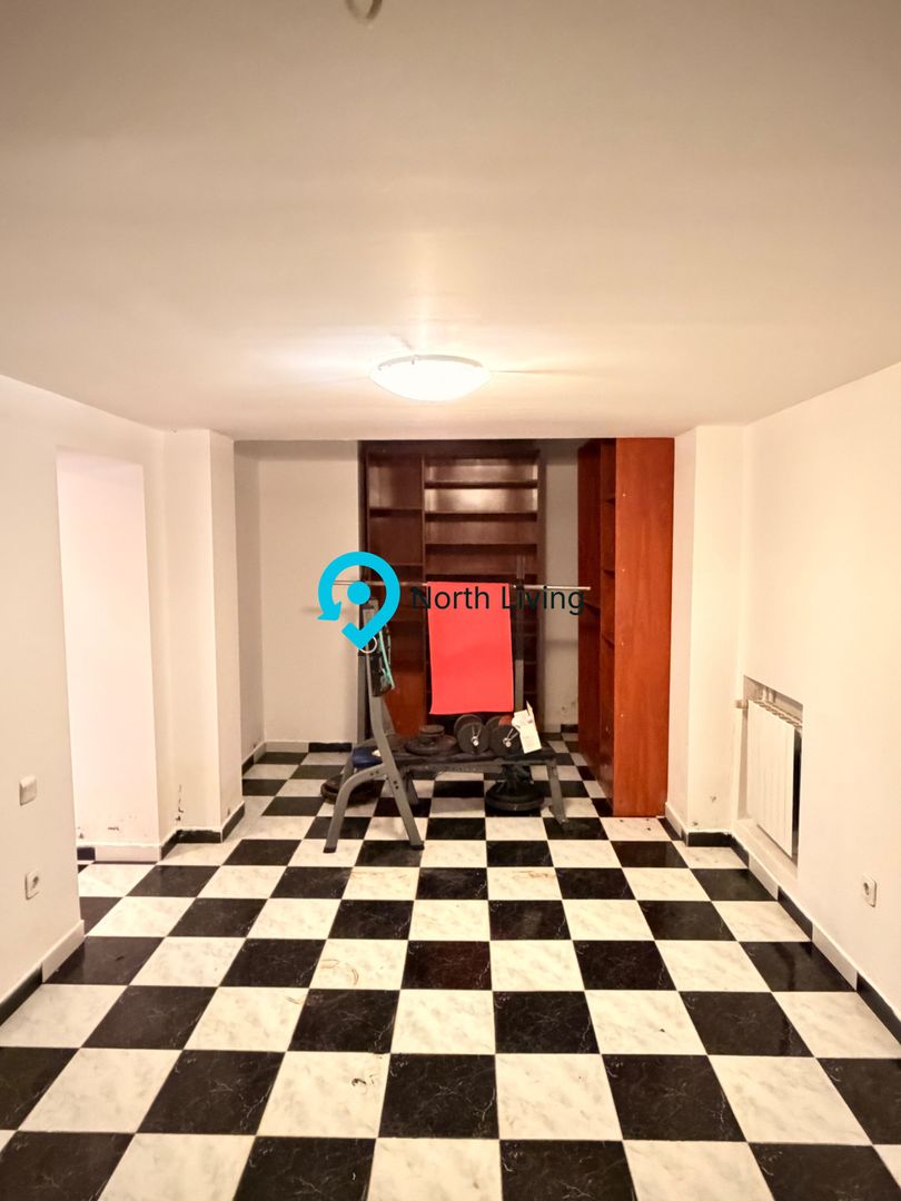 Vilă de vânzare în Sector 4 - 323 mp utili - 10 camere - Giurgiului - Poză 42