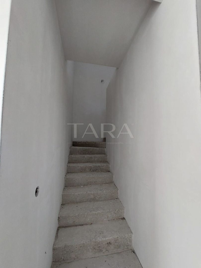 Casă spațioasă cu grădină în Florești, aproape de zona Somesului. - Poză 10