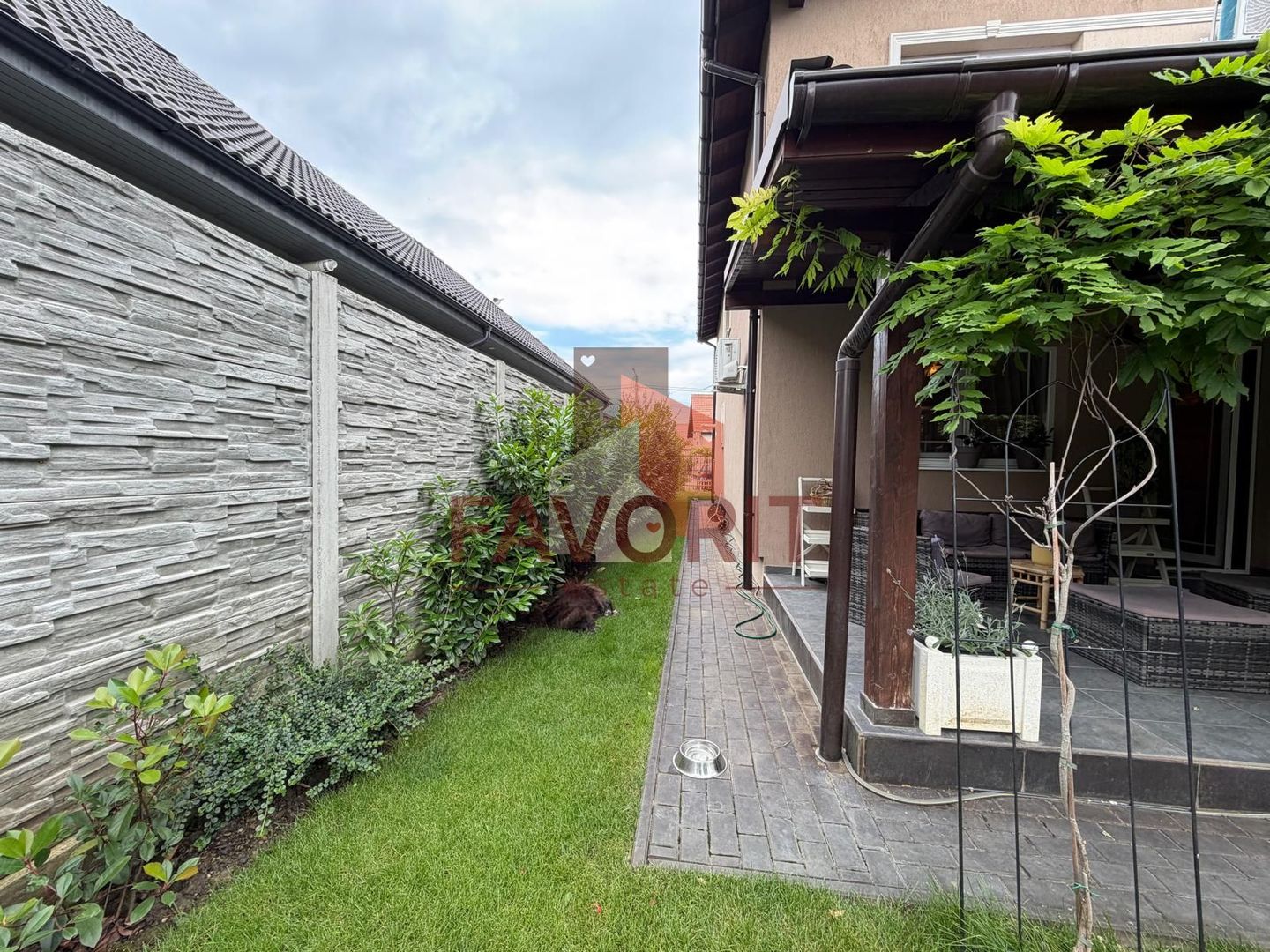 Duplex | 4 camere | Mobilat | Panouri solare | Asfalt | Utvin | - Poză 20
