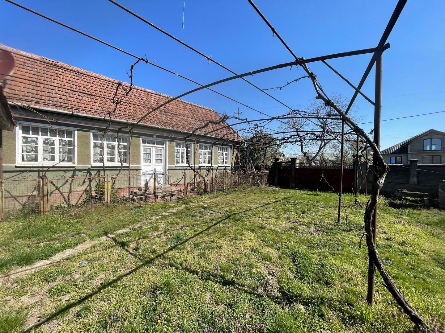 Casă tradițională la sat +teren 1.500 mp. Sat  Săbolciu-47000 euro neg - Poză 3