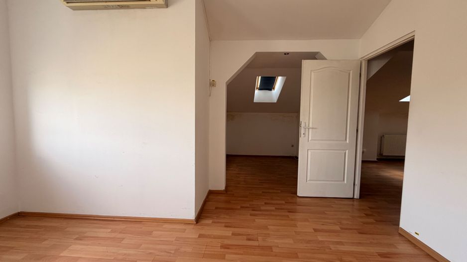 CASA + GARAJ | CURTE LIBERA - Poză 4
