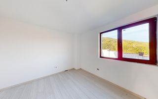 Casa deosebita loc  Valcele - Poză 13