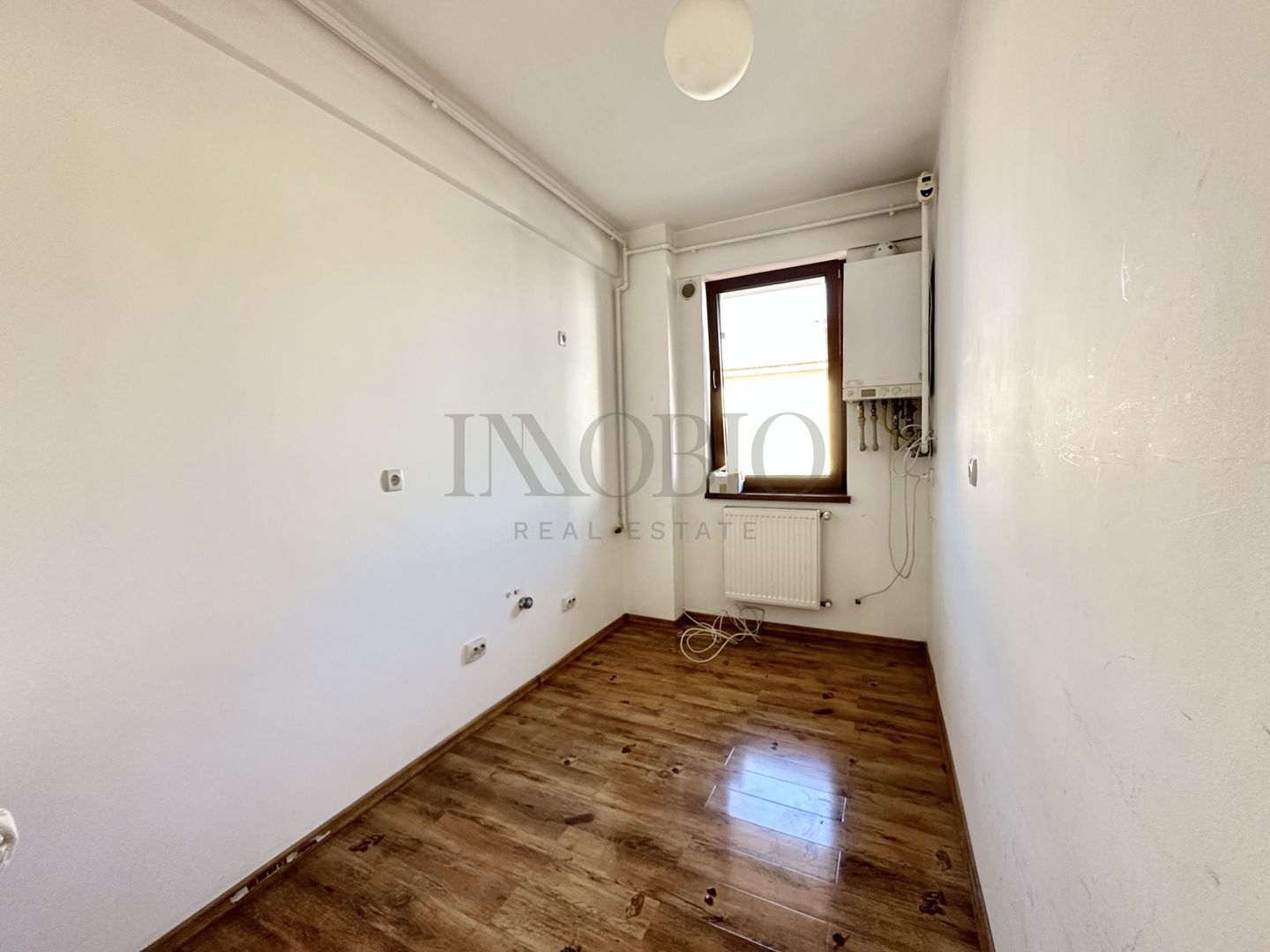 Apartament 2 Camere | Damaroaia - Gloriei | Parcare Supraterana - Poză 3