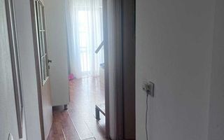 Vanzare apartament cu 3 camere Apahida - Poză 3