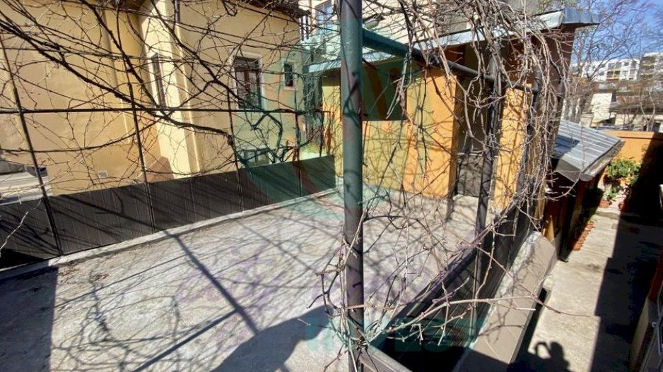 Casa in zona Piata Alba Iulia-Mall Vitan - Poză 11