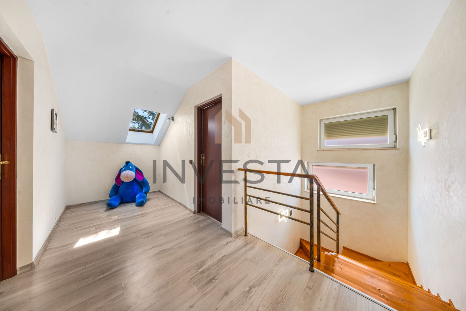 Casa 5 camere 119 mp utili, garaj si curte, strada privata, Campului - Poză 12