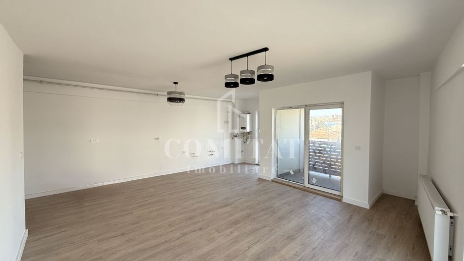 Preț excelent | Apartament cu 3 camere, 2 băi | Dâmbul Rotund - Poză 1