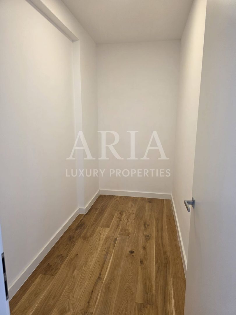 Dumbrava Vlasiei – Armonie între design, lumină și natură - Poză 19