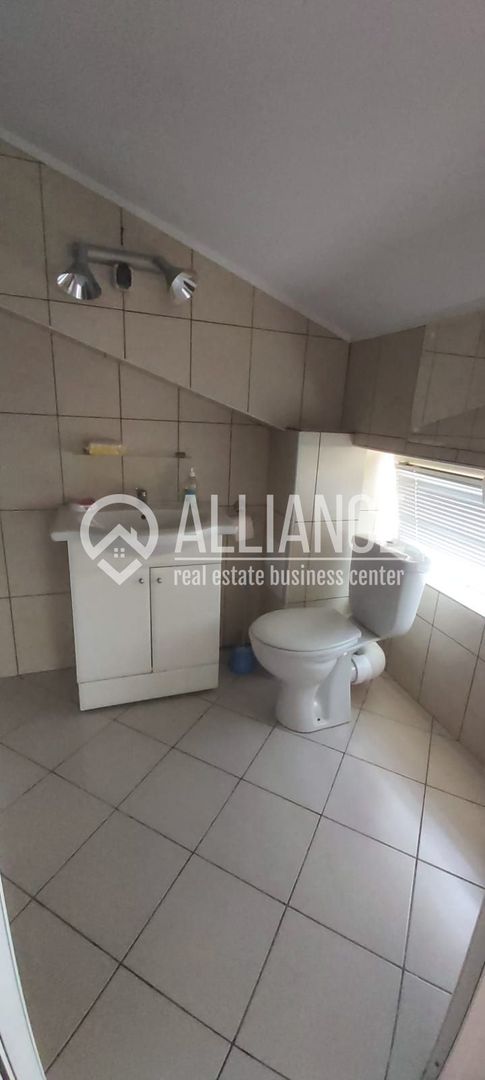 CENTRU PENINSULA - Vila cu 11 studiouri si parcare ! - Poză 5