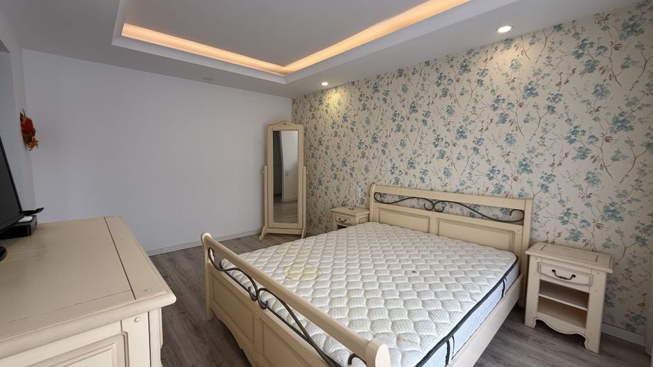 Vila cu 2 dormitoare si 3 bai | Cosmopolis | aproape de Mall | Piscina - Poză 8