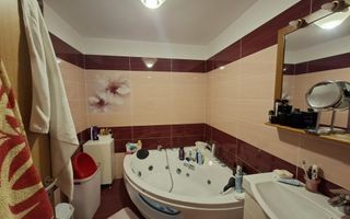 Casa individuala Tractoru zona Socec Brasov - Poză 9