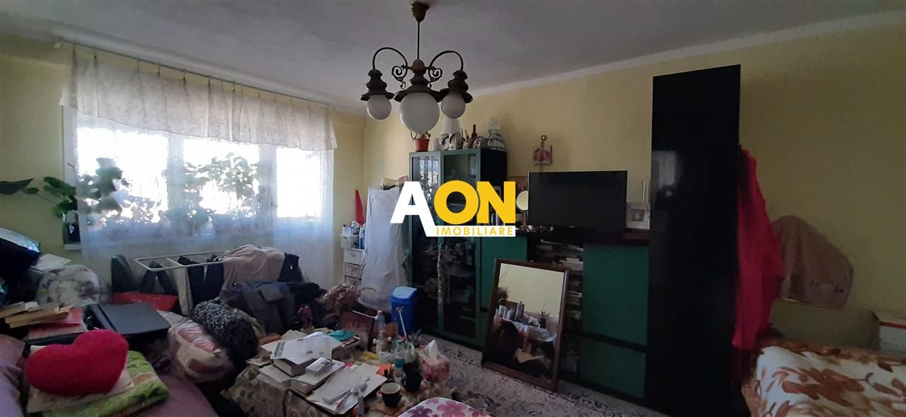 Apartament 3 camere Cetate - Poză 7