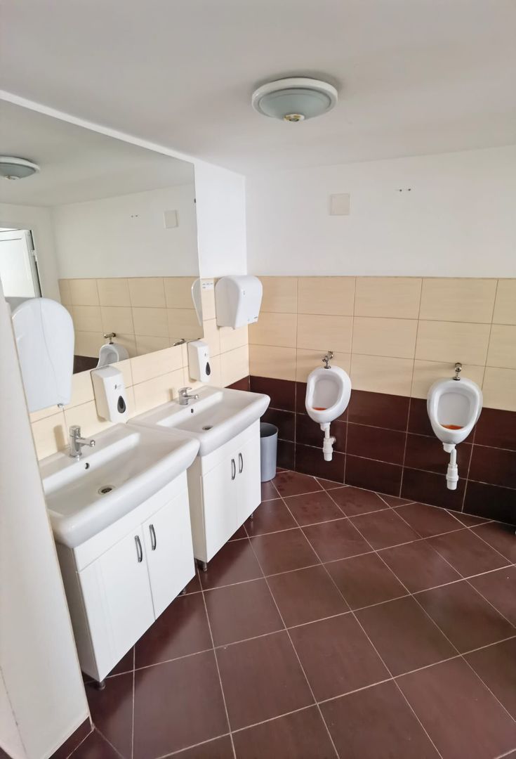 Spatii birouri/servicii - Poză 15