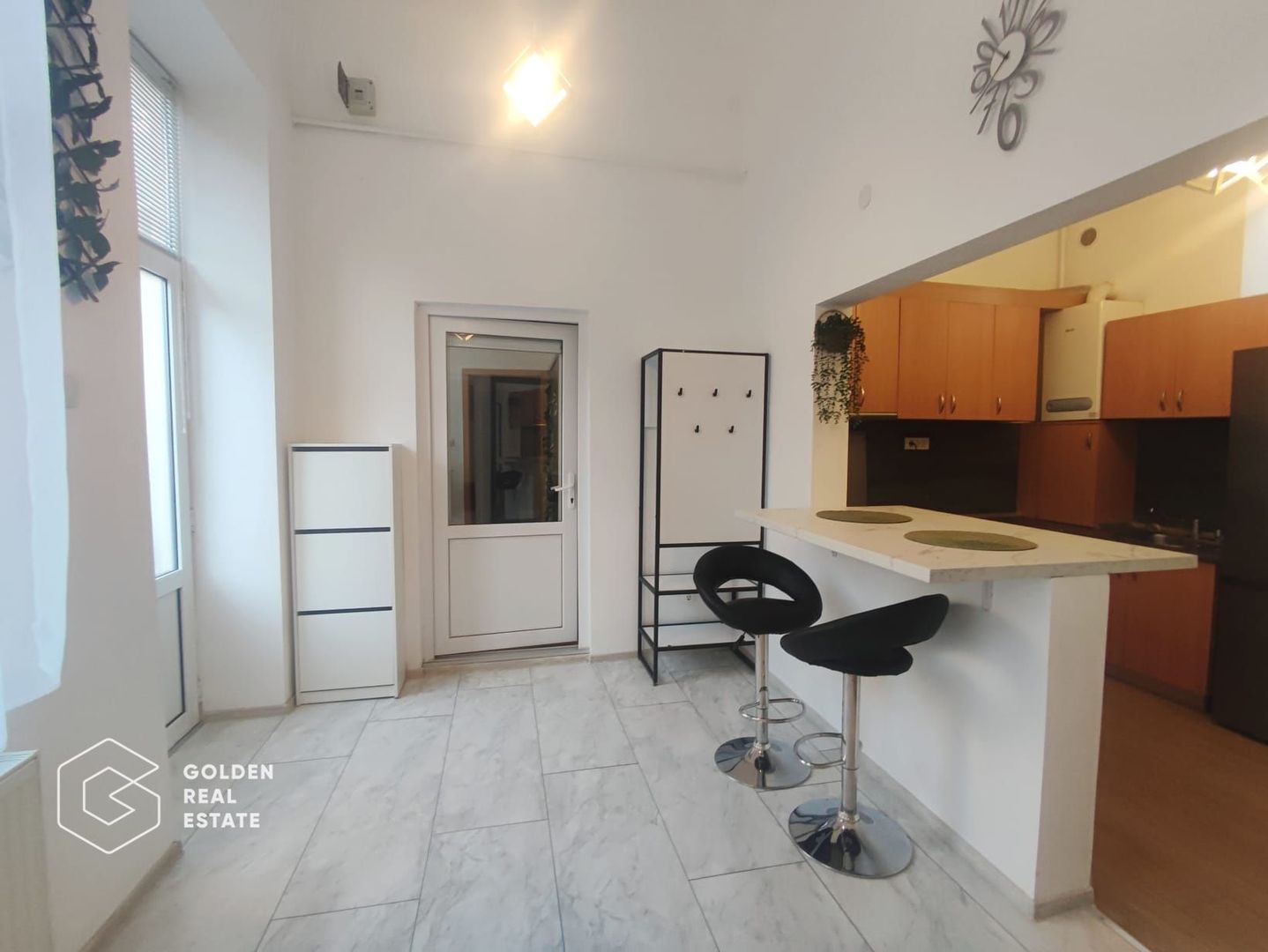 Apartament spatios si modern,  loc de parcare, zona Podgoria - Poză 4