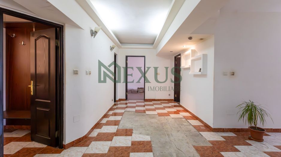 Apartament 3 camere decomandat, ultracentral! - Poză 3