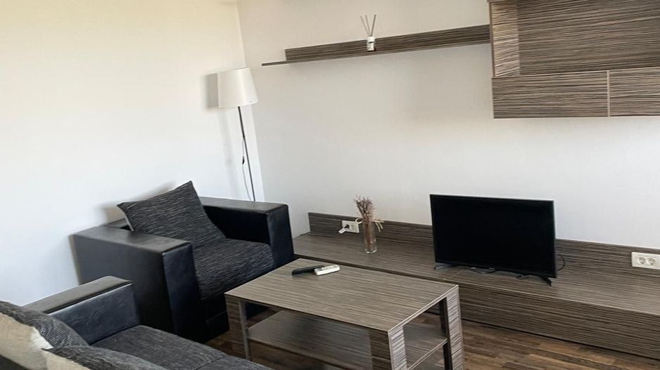 Apartament modern I Loc de parcare I intrare in Dumbravita - Poză 3