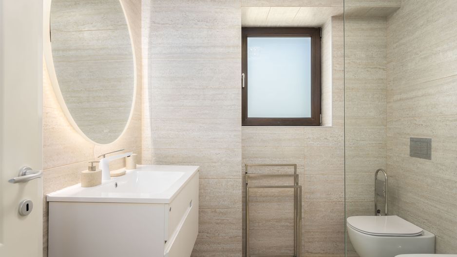 Vilă de inchiriat renovata recent, 1000 mp teren,  terasa de vara - Poză 18