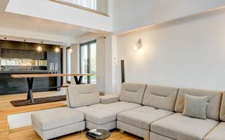 Casa in sistem smart home pe malul lacului Buftea de inchiriat - Poză 12