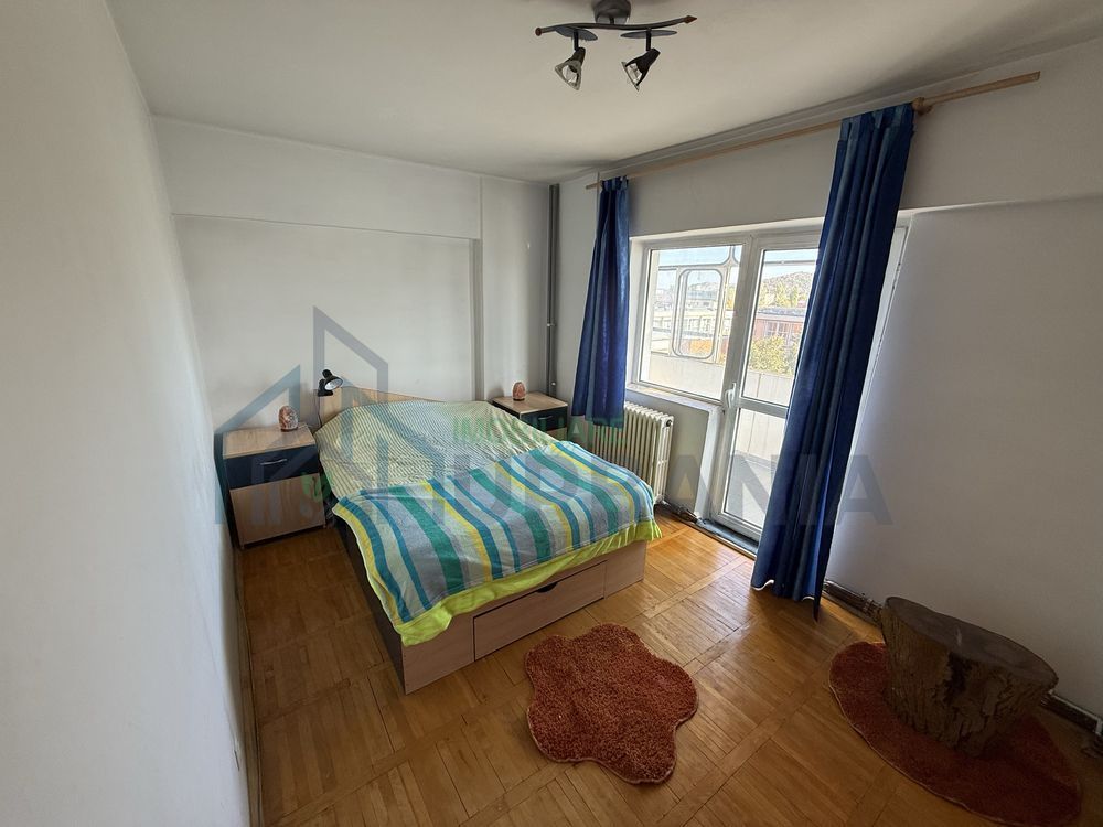 Apartament 3 camere, 73 mp, Bulevardul Socola, vis-a-vis de Granit - Poză 3