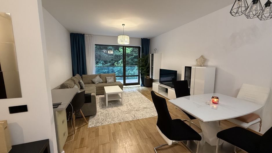 Apartament cu 2 camere de închiriat | Tampa Gardens, zona Racadau - Poză 2