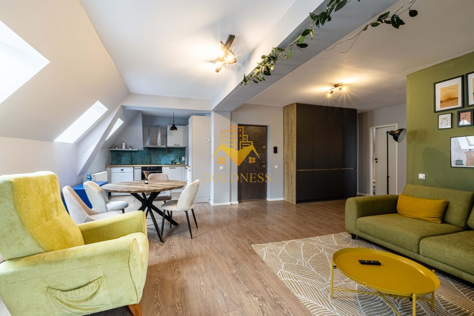 3 camere open space, Parcare, Modern, Pet Friendly, Europa - Poză 1